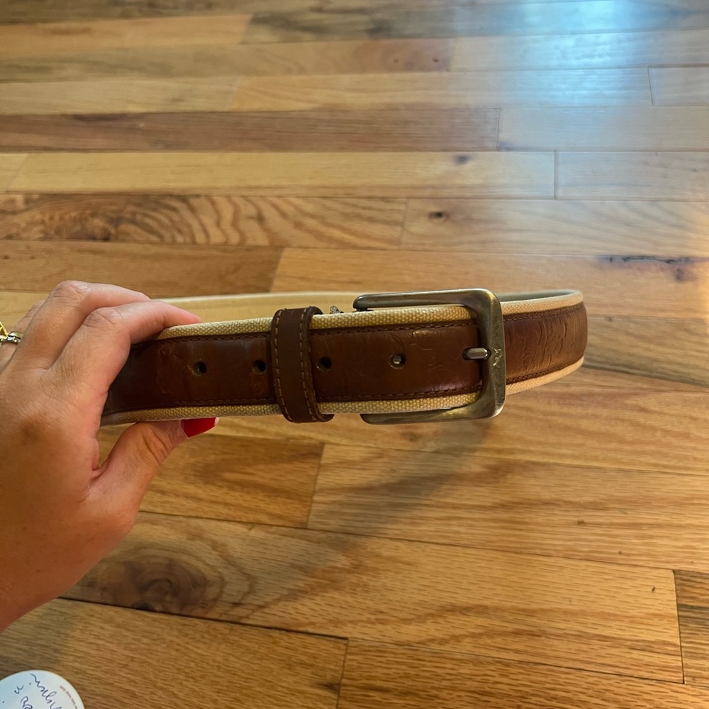 Tommy Bahama Brown Leather Belt